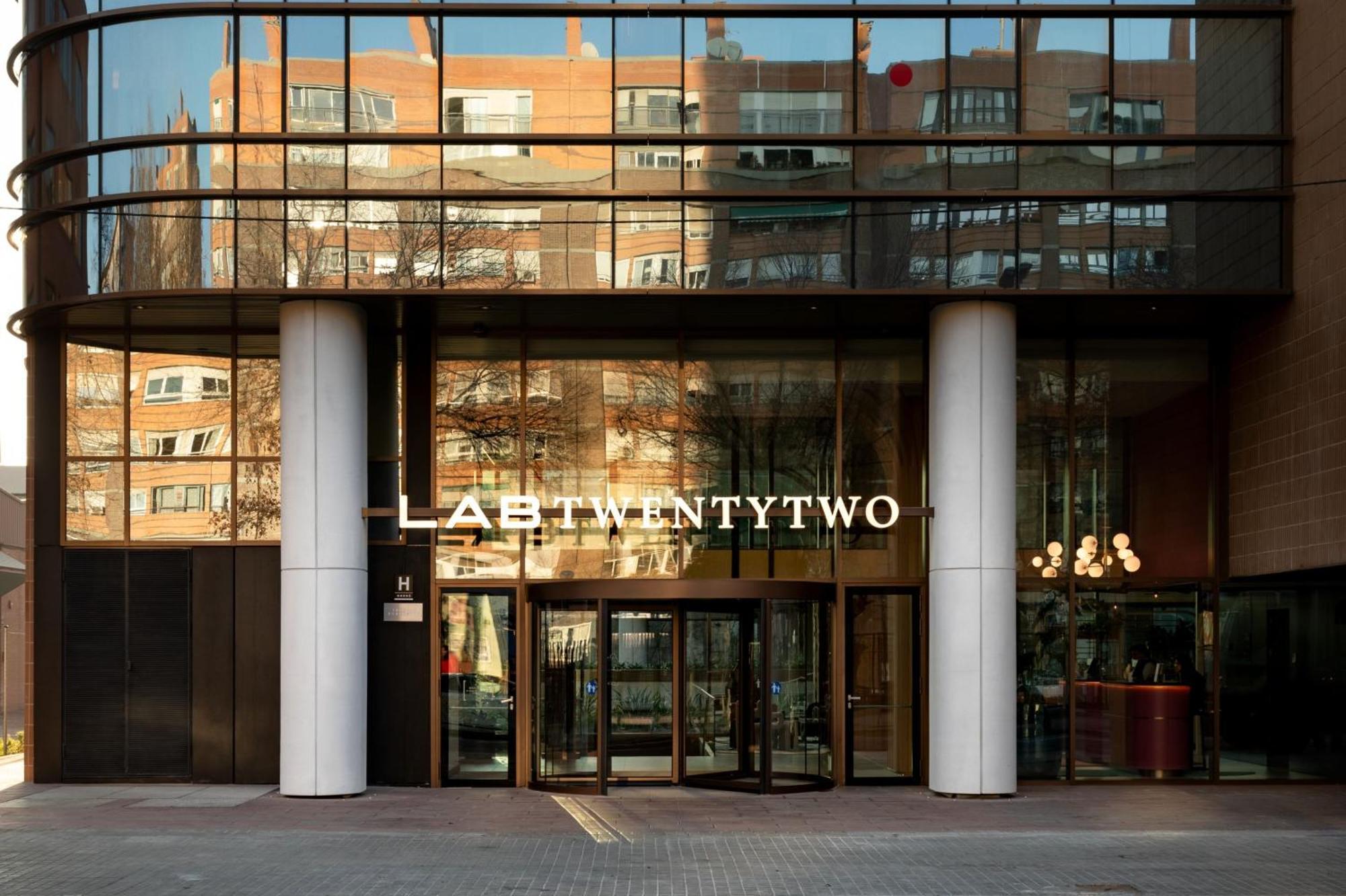 Labtwentytwo Barcelona, A Tribute Portfolio Hotel By Marriott — Photos 3